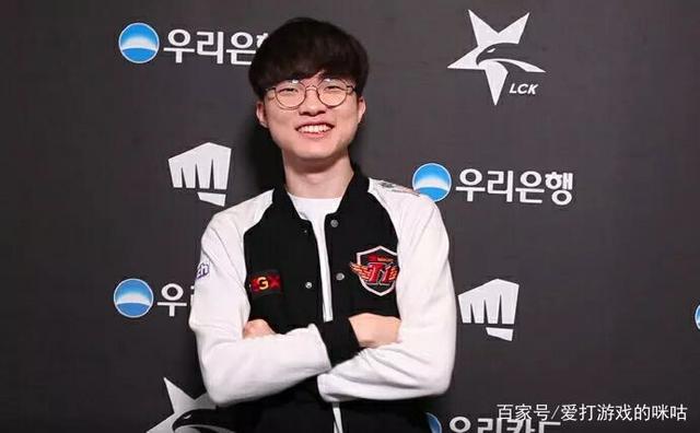 边线球战术 边线球战术